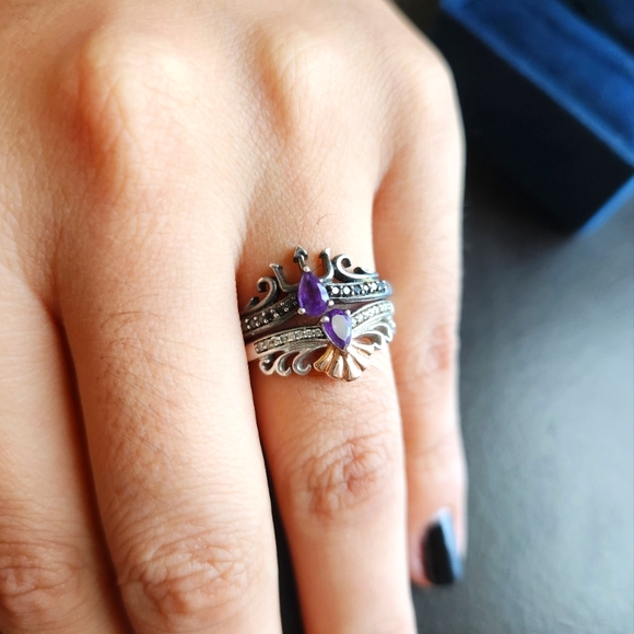 Ariel and Ursula Villains Duo Stack Ring - Enchanted Disney fine jewelry - Picture 1 of 6